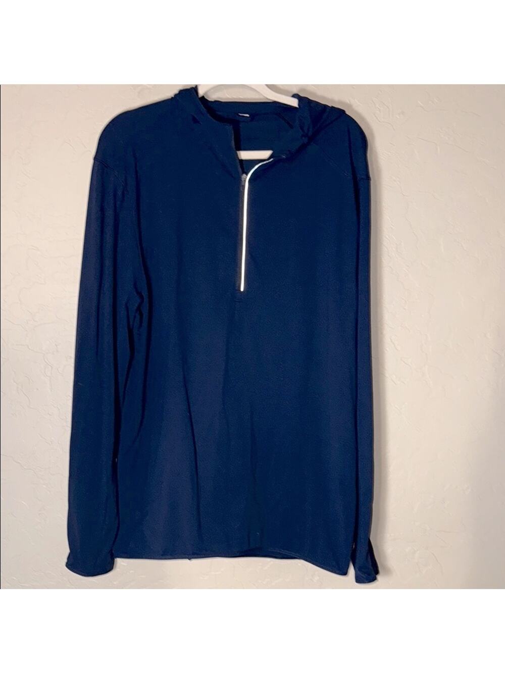 Lululemon men’s blue quarter zip pullover hoodie